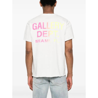 Camiseta Gallery Dept.